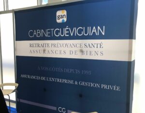 fabrication-et-impression-roll-up-cabinet-d-assurance-gan-realisations-jones-and-co-agence-de-communication-marseille-1